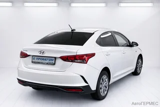 Фото HYUNDAI Solaris II Рестайлинг с пробегом Фото HYUNDAI Solaris II Рестайлинг с пробегом