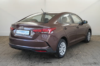 Фото HYUNDAI Solaris II Рестайлинг с пробегом Фото HYUNDAI Solaris II Рестайлинг с пробегом