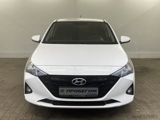 Фото HYUNDAI Solaris II Рестайлинг с пробегом