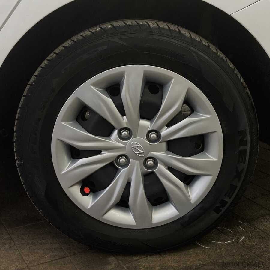 Фото HYUNDAI Solaris II Рестайлинг с пробегом | №15 Фото HYUNDAI Solaris II Рестайлинг с пробегом | №15