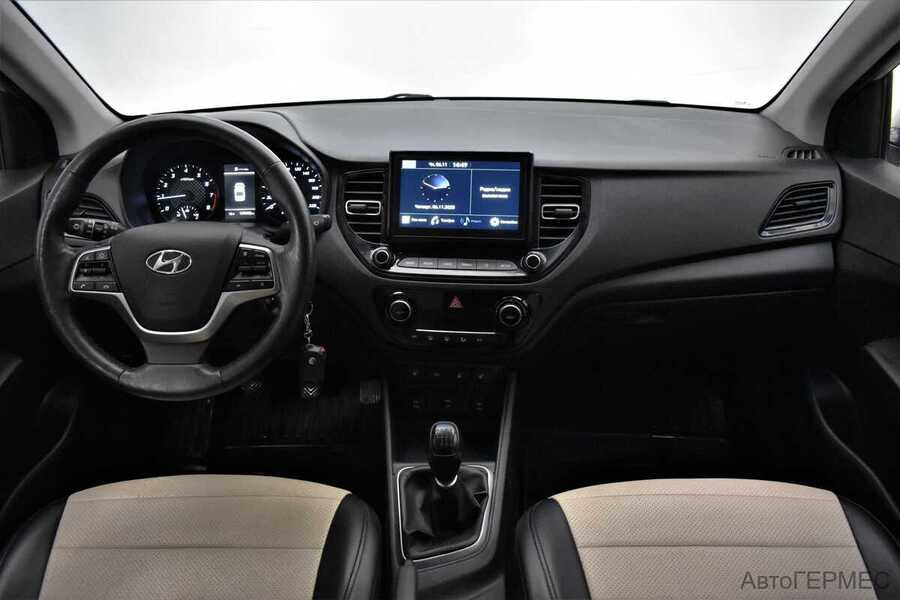 Фото HYUNDAI Solaris II Рестайлинг с пробегом | №5