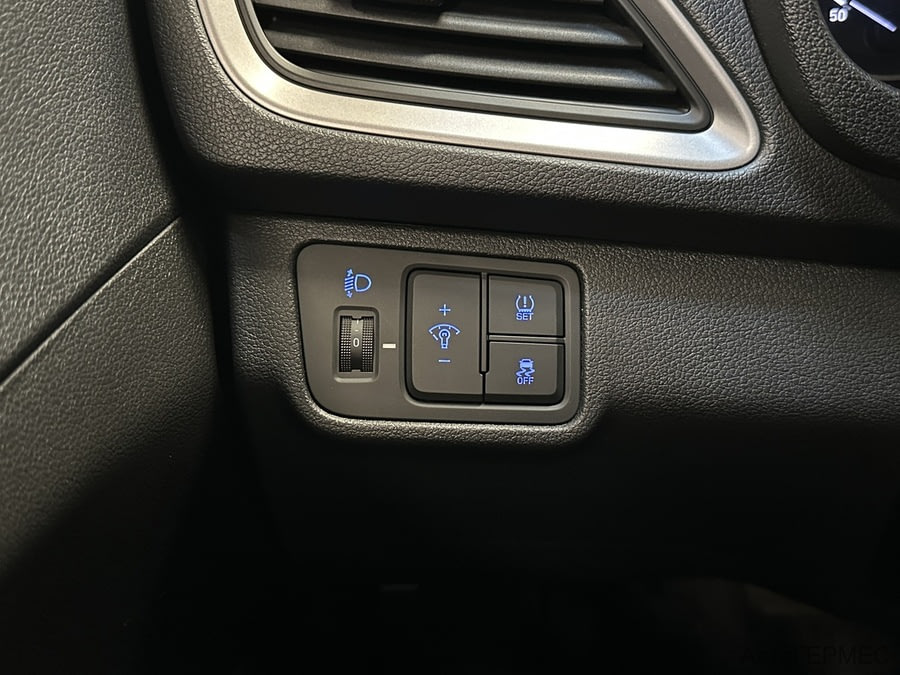 Фото HYUNDAI Solaris II с пробегом | №9