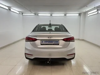 Фото HYUNDAI Solaris II с пробегом