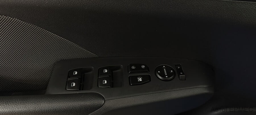 Фото HYUNDAI Solaris II с пробегом | №10