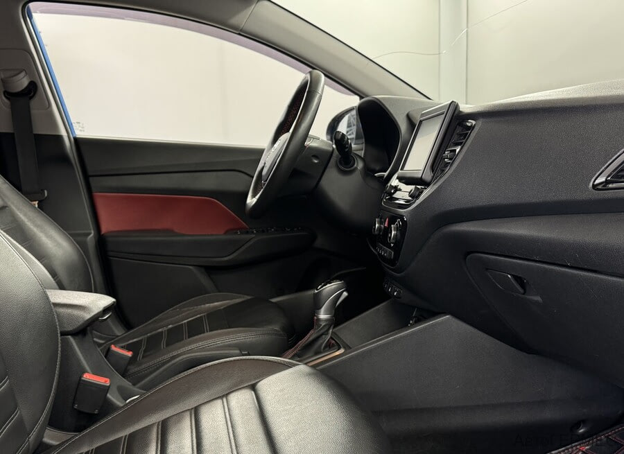 Фото HYUNDAI Solaris II Рестайлинг с пробегом | №12