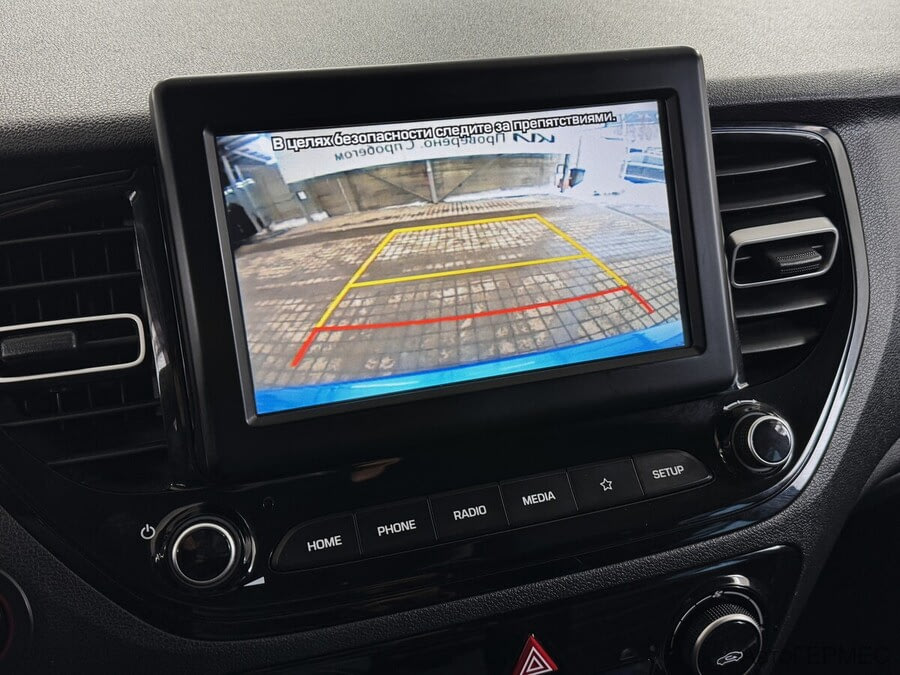 Фото HYUNDAI Solaris II Рестайлинг с пробегом | №7