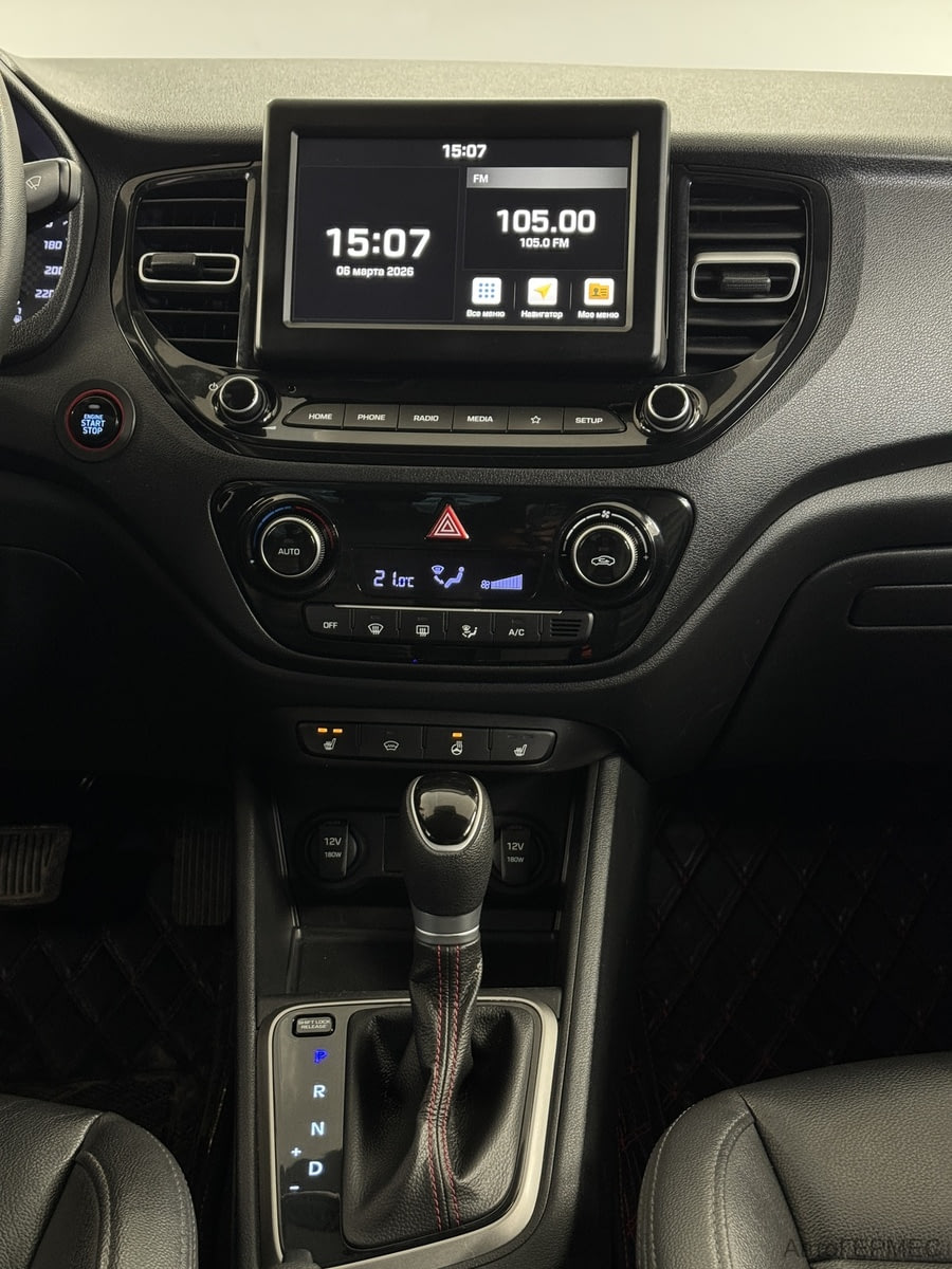 Фото HYUNDAI Solaris II Рестайлинг с пробегом | №8