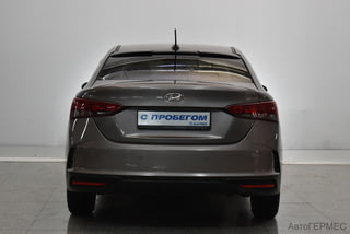 Фото HYUNDAI Solaris II Рестайлинг с пробегом Фото HYUNDAI Solaris II Рестайлинг с пробегом