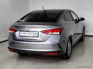 Фото HYUNDAI Solaris II Рестайлинг с пробегом Фото HYUNDAI Solaris II Рестайлинг с пробегом