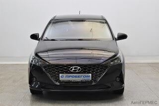 Фото HYUNDAI Solaris II Рестайлинг с пробегом