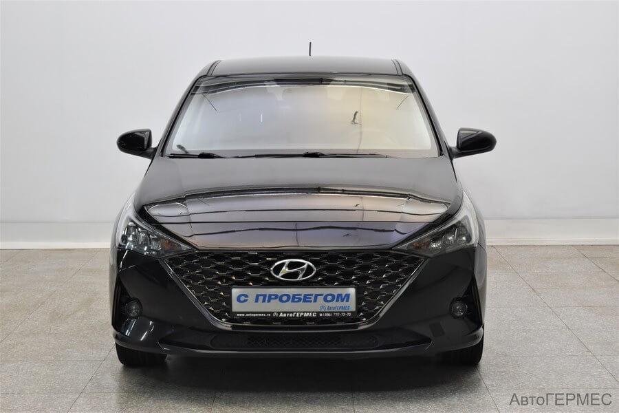 Фото HYUNDAI Solaris II Рестайлинг с пробегом | №2