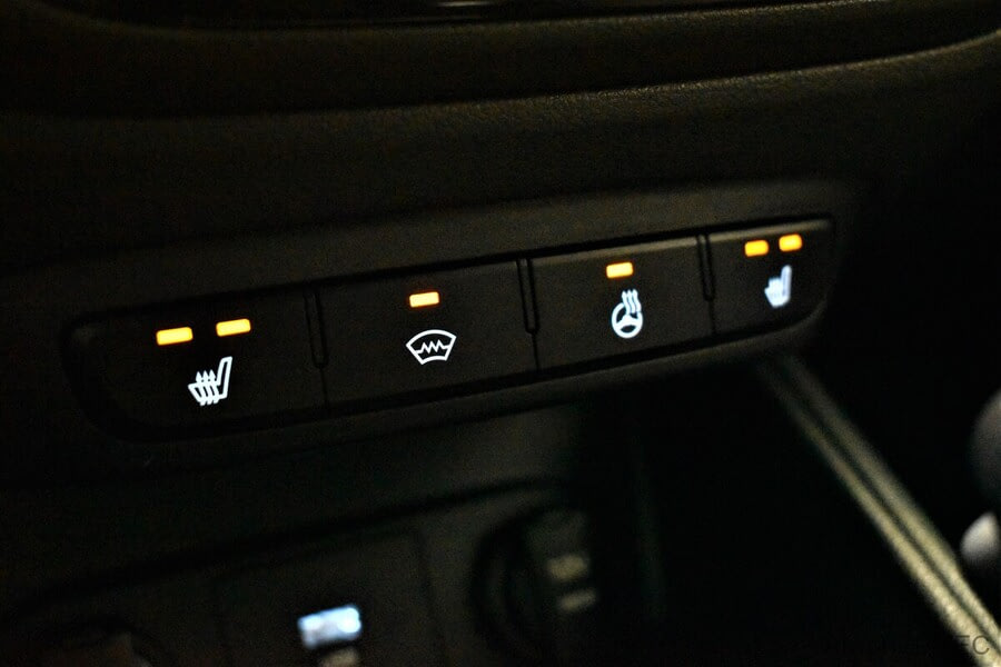 Фото HYUNDAI Solaris II Рестайлинг с пробегом | №8