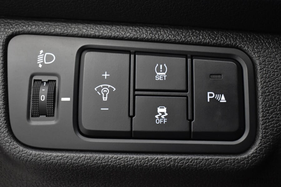 Фото HYUNDAI Solaris II Рестайлинг с пробегом | №11