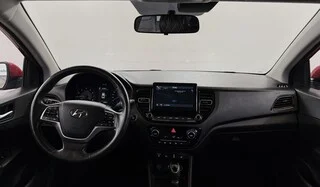 Фото HYUNDAI Solaris II Рестайлинг с пробегом Фото HYUNDAI Solaris II Рестайлинг с пробегом
