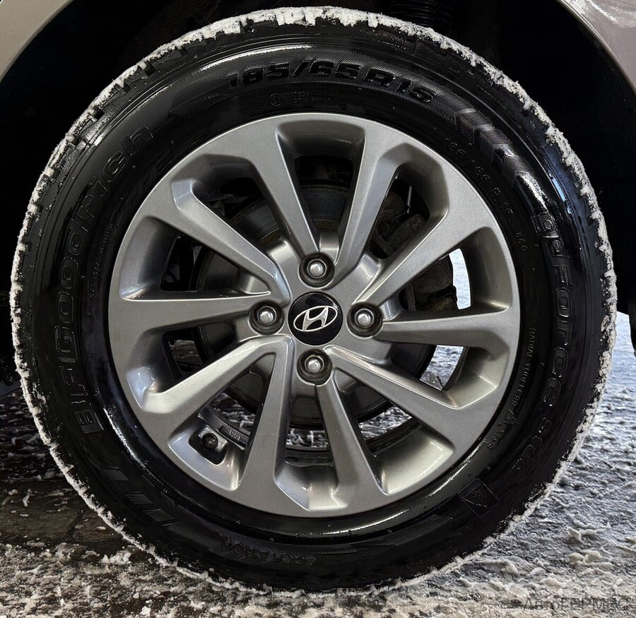 Фото HYUNDAI Solaris II Рестайлинг с пробегом | №15