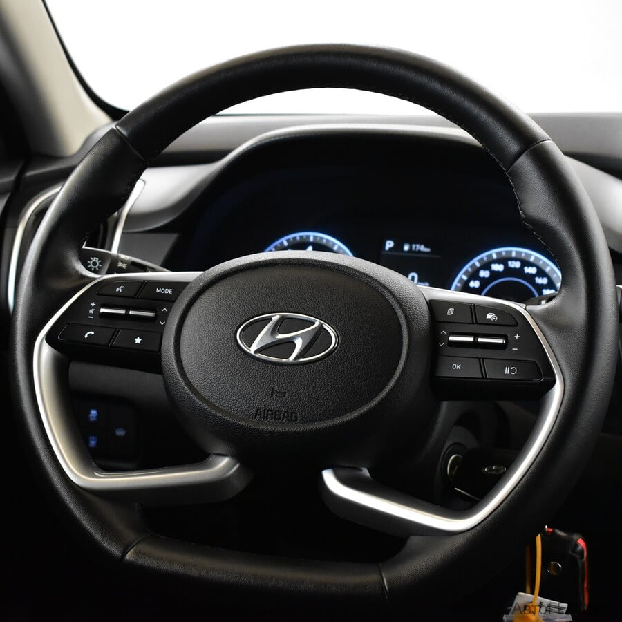 Фото HYUNDAI Creta II с пробегом | №9 Фото HYUNDAI Creta II с пробегом | №9