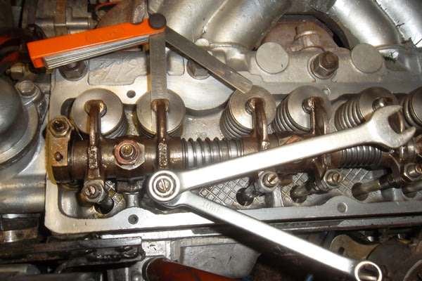 Регулировка клапанов MITSUBISHI Colt, №2