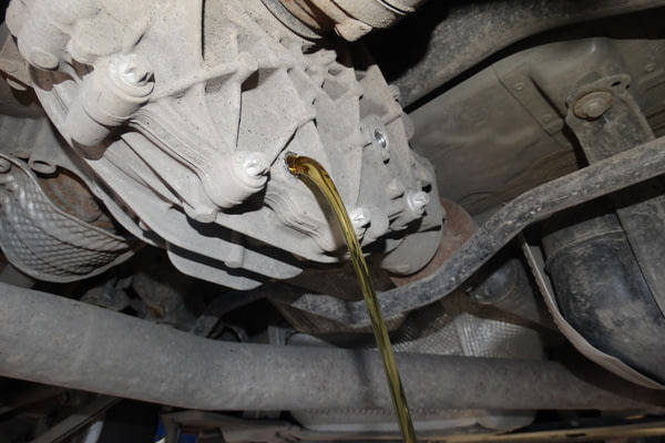 Замена масла в раздатке MITSUBISHI Dingo, №2