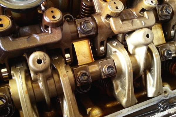 Замена маслосъемных колпачков MITSUBISHI Pajero, №2