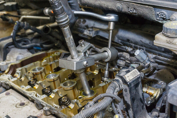 Замена маслосъемных колпачков MITSUBISHI Eclipse Cross, №1