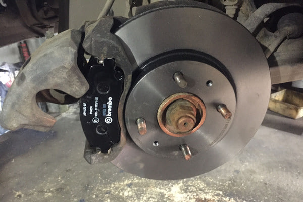 Замена передних тормозных дисков MITSUBISHI Pajero, №2