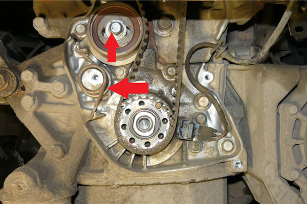 Замена ремня ГРМ MITSUBISHI Lancer, №1