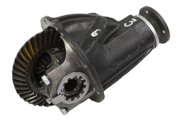 Замена сайлентблоков заднего редуктора MITSUBISHI Montero, №1