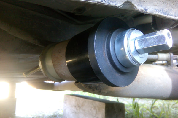 Замена сайлентблоков задней балки MITSUBISHI Pajero Sport, №1