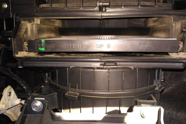 Замена салонного фильтра Kia Rio, №2