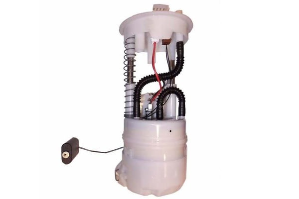 Замена топливного насоса MITSUBISHI Pajero, №1