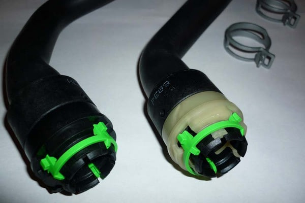 Замена топливных шлангов MITSUBISHI Pajero, №1