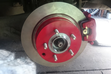 Замена задних тормозных колодок АЭсИкс, фото №1